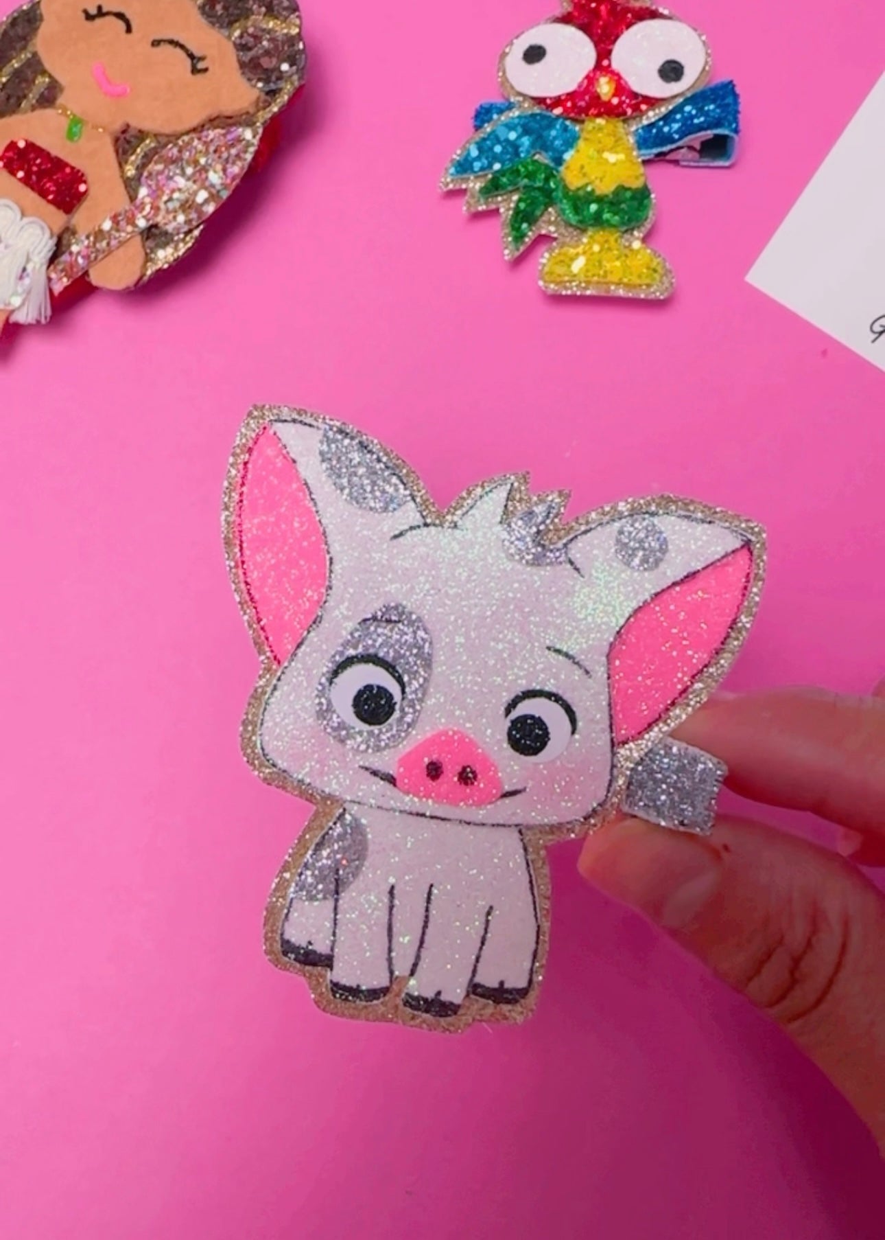 Hei Hei or Pua- Glitter Clip