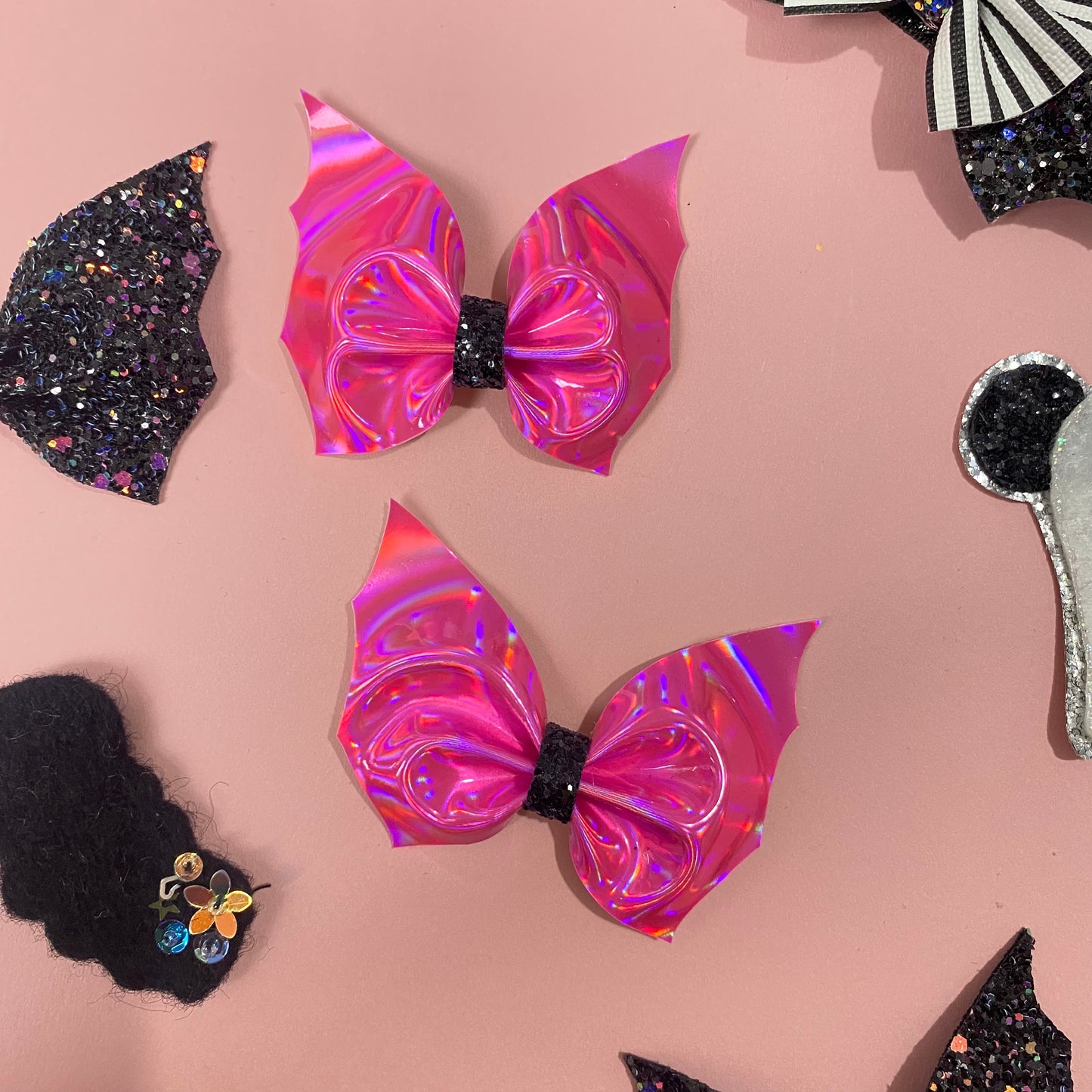 BRIGHT PINK, Bat piggy sets