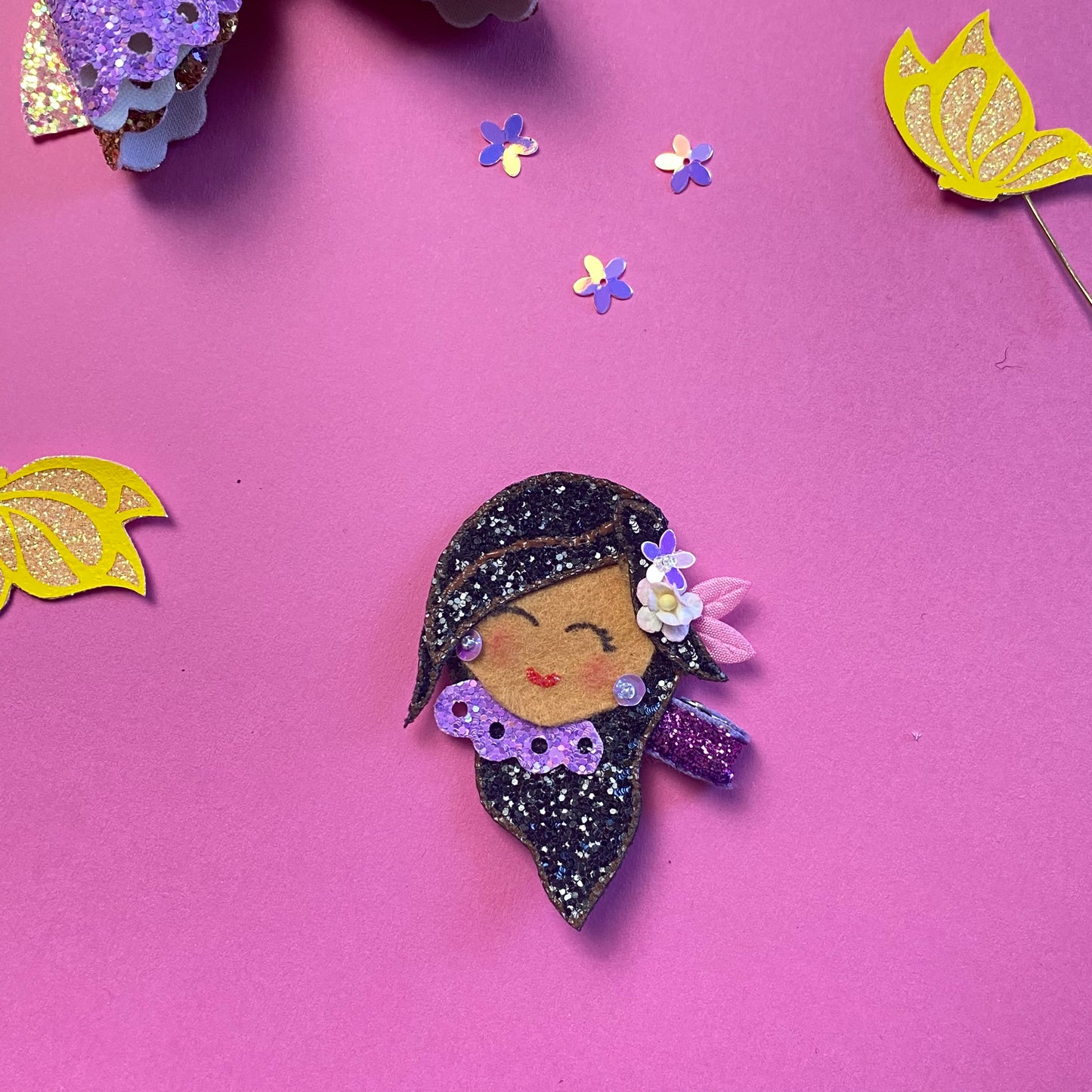 ISABELA- Glitter hair clip