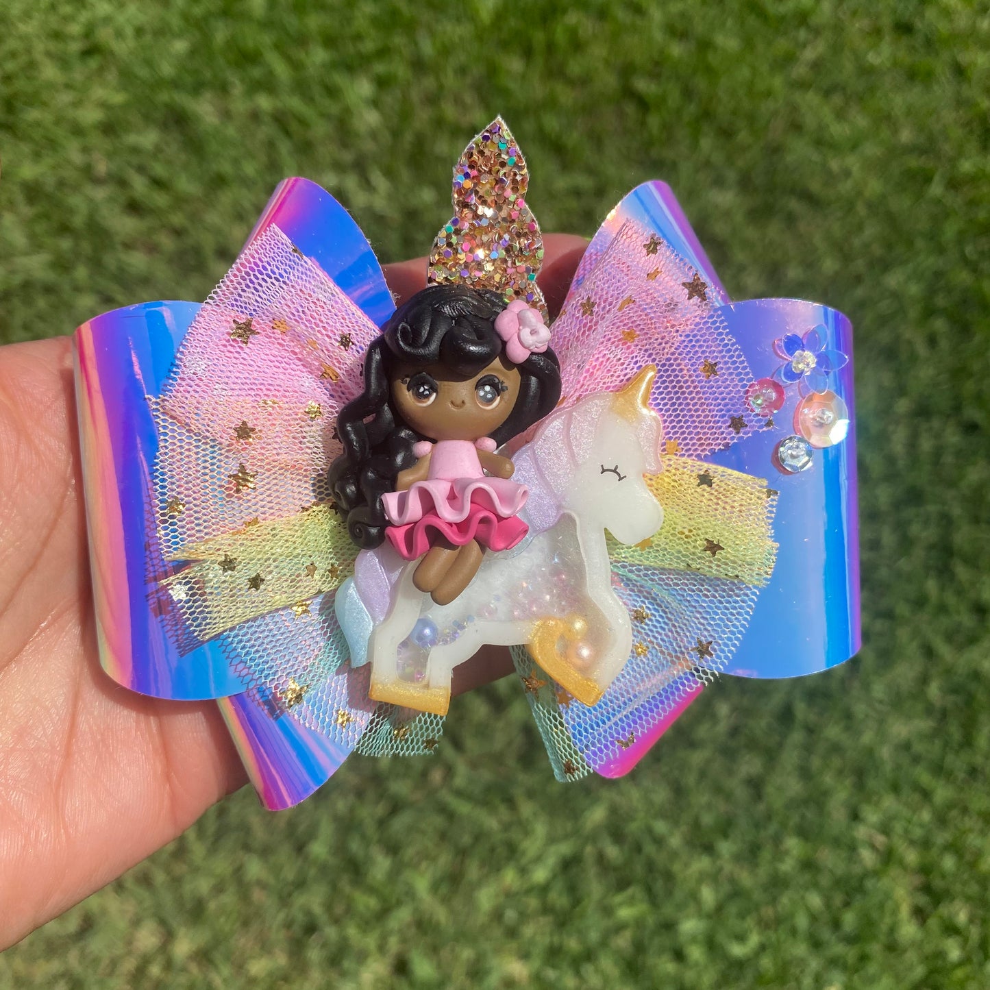 Unicorn Girls, CHOOSE ONE, Clay Bow, (4.5 inches)