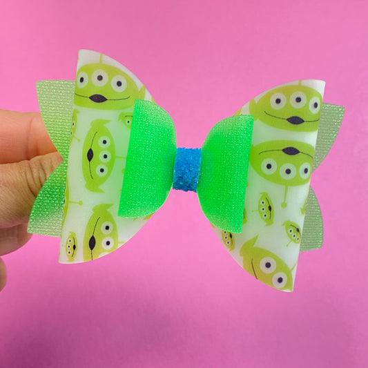 ALIEN Waterproof Bows (3 inch)