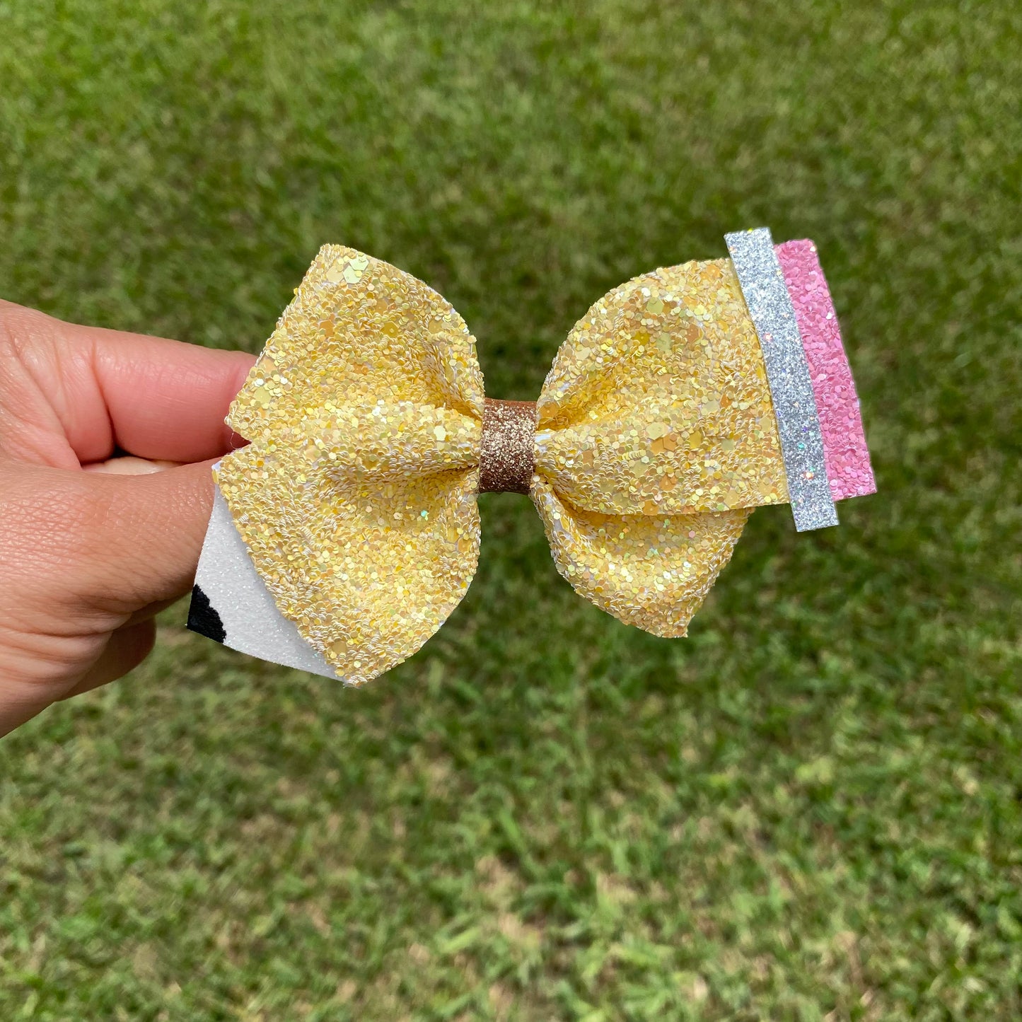 Pale Yellow Pencil glitter hair bow